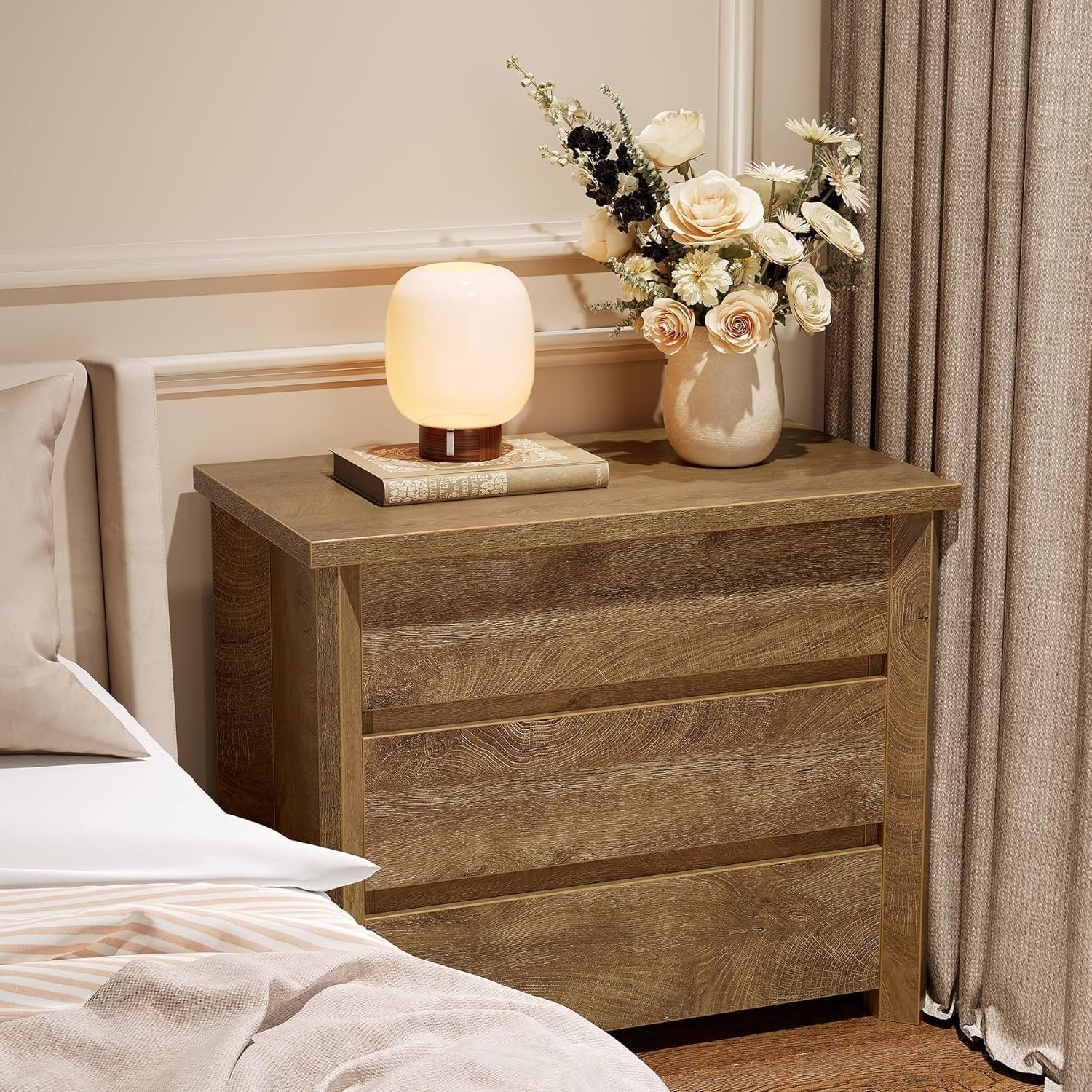 31.5" Wide Nightstand, Farmhouse Bedside Table with 3 Storage Drawers