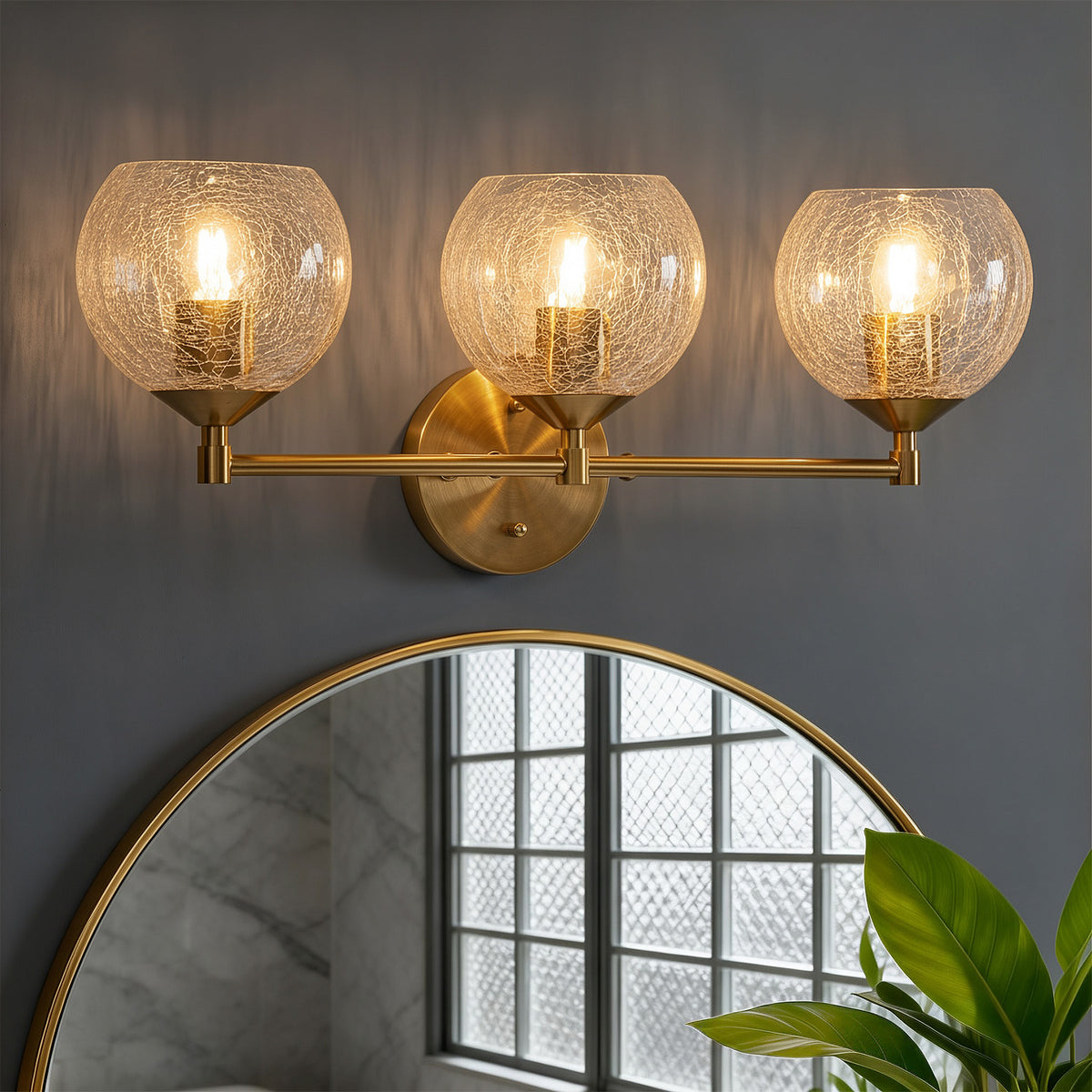 Tribesigns Gold-coloured 3-light bathroom wall light with crackled glass globes