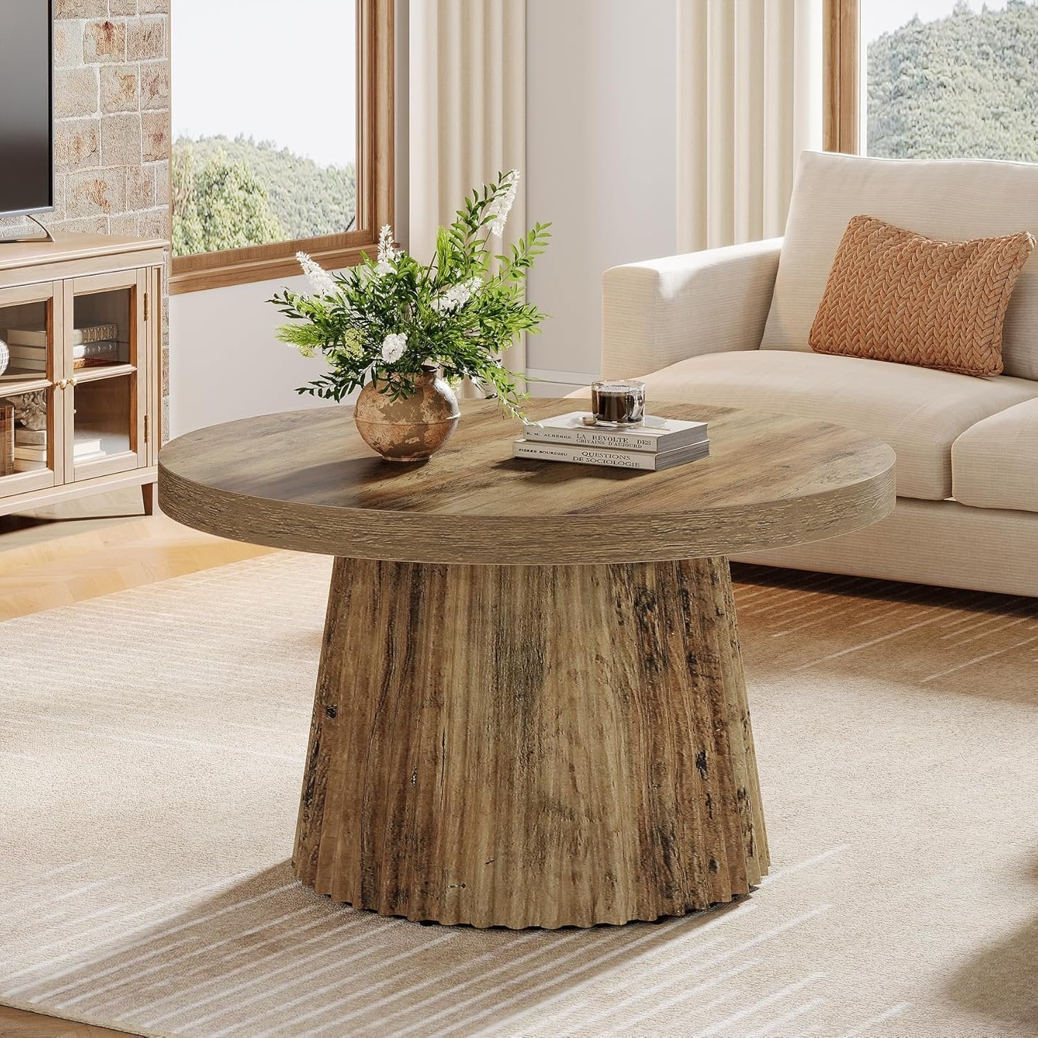 31.5" Round Fluted Coffee Table, Minimalist Wood Grain Center Piece for Small Spaces